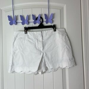 LOFT women’s solid white scalloped hem cotton stretch pocket shorts summer 4‎